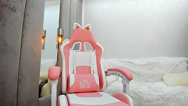 Britney_Charm_ webcam