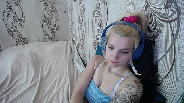 AlissaClark webcam