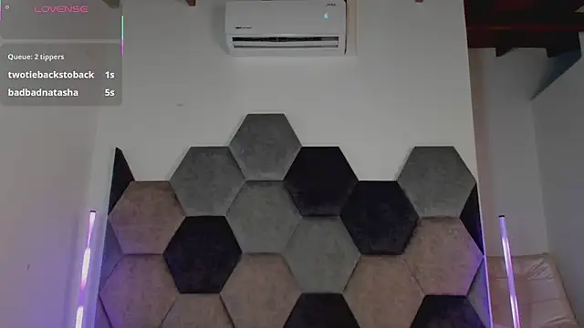 Latrellx7 webcam