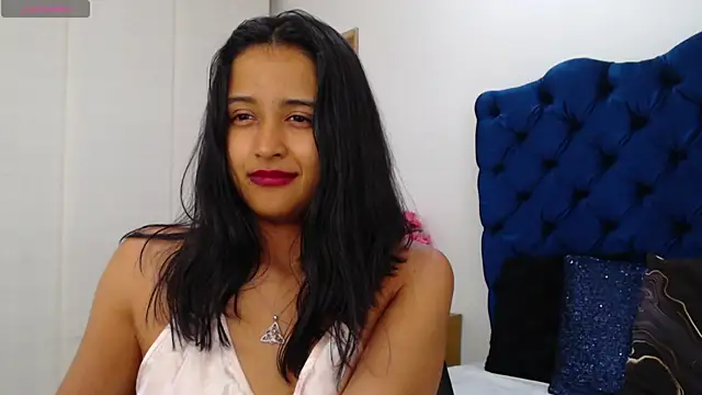Lili666_ webcam