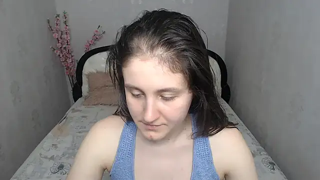 Holliy_Cooper webcam