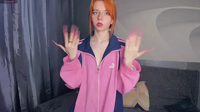 TarynPalek webcam