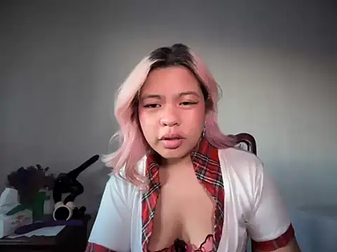 Tina_Slick webcam