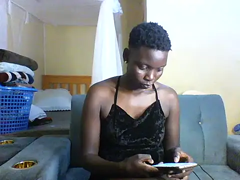 curvylilah webcam