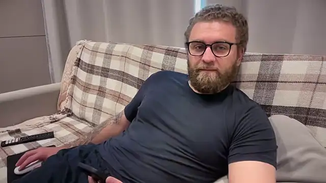 Bear_bear_ webcam
