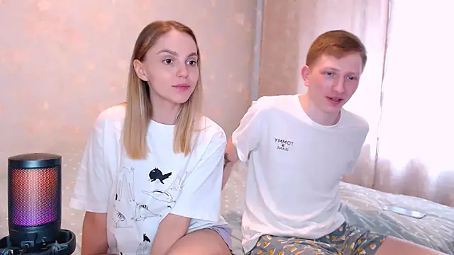 juliaanddima webcam