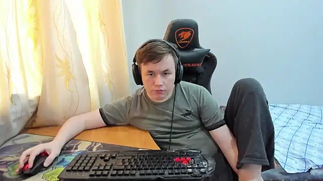 iliaskrislove webcam