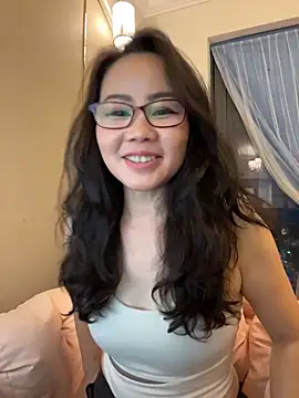 minmin_1370 webcam