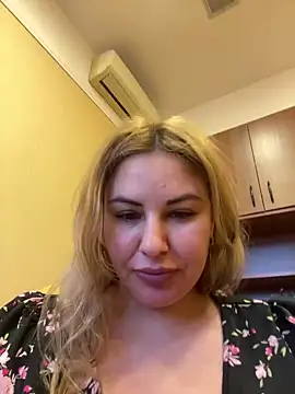 Passion-Blondy webcam