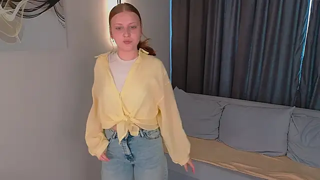 LauraaJohnson webcam