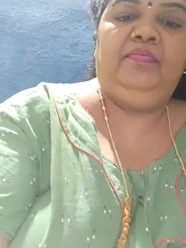 tamilthanushri webcam