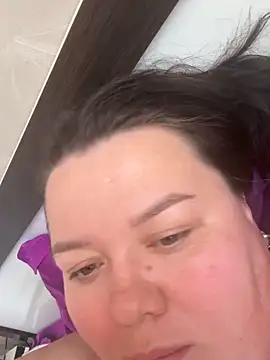 SunnyLeila2101 webcam