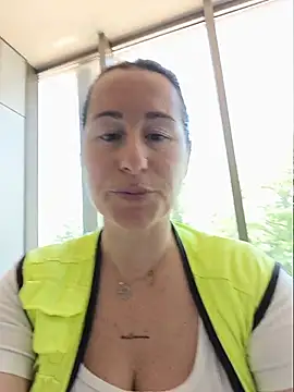 bichota85 live sex cam