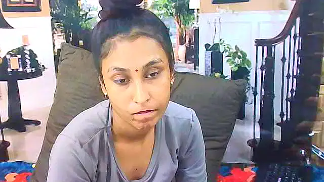 IndianSexyButt webcam