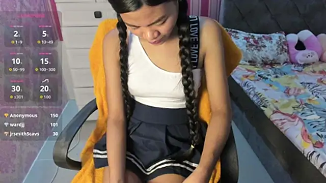 Mica_Jones webcam