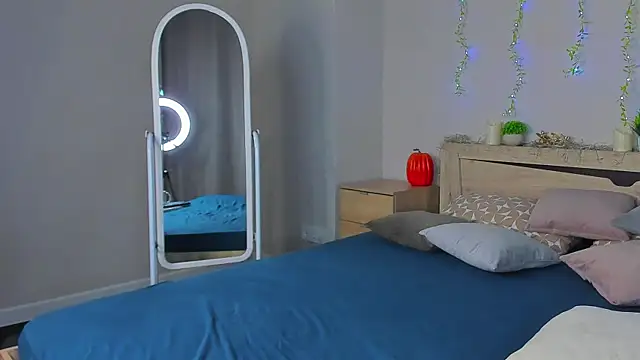 Virginia_Robinson webcam