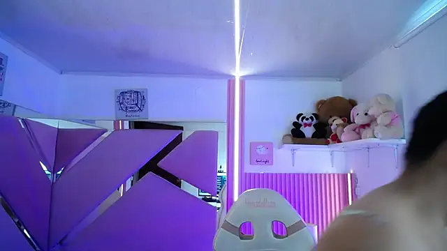 live porn webcam  Miaaleon