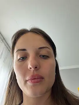 nude webcam chat room AmiLavs