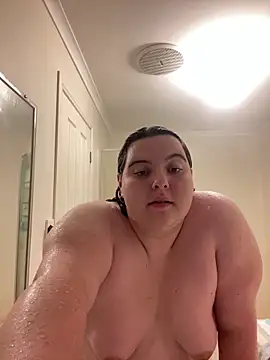 live cam chat Avery 1