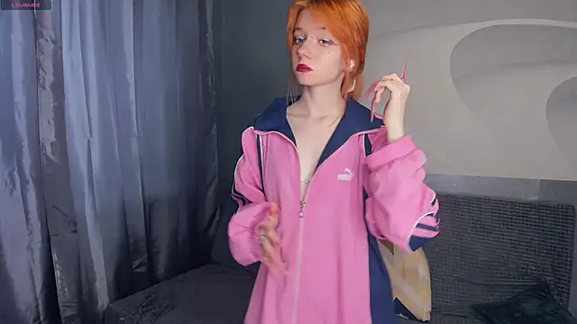 TarynPalek live sex cam