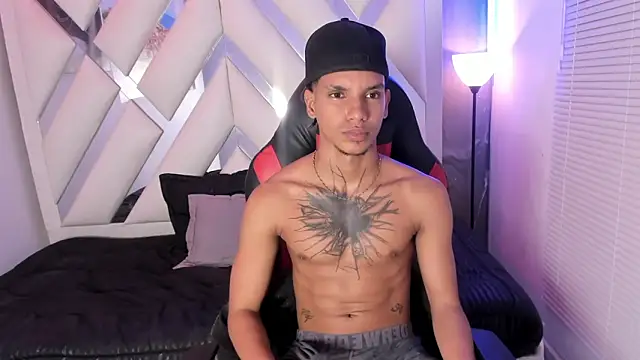 kai_storm77 webcam