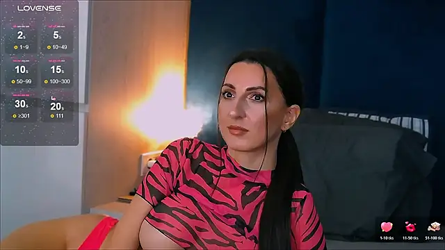 Alexa_Clarks webcam