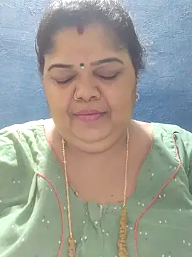 tamilthanushri webcam
