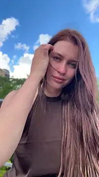 KikiWatson webcam