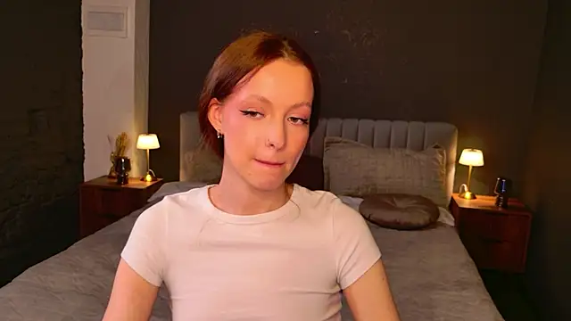 SallyPinkman webcam