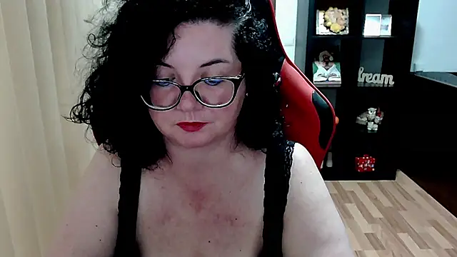 MissTroublle webcam