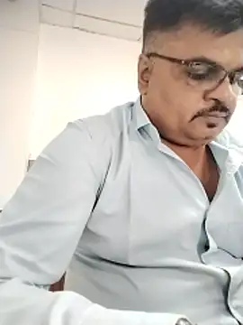 Desi_Lodo_Gujju_Boy webcam