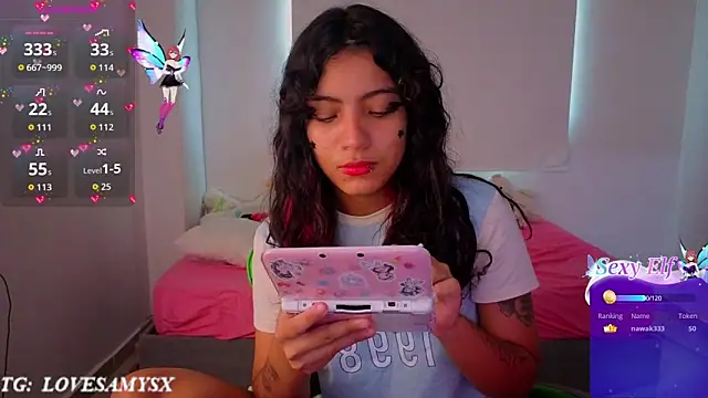 Lovelyamyy webcam