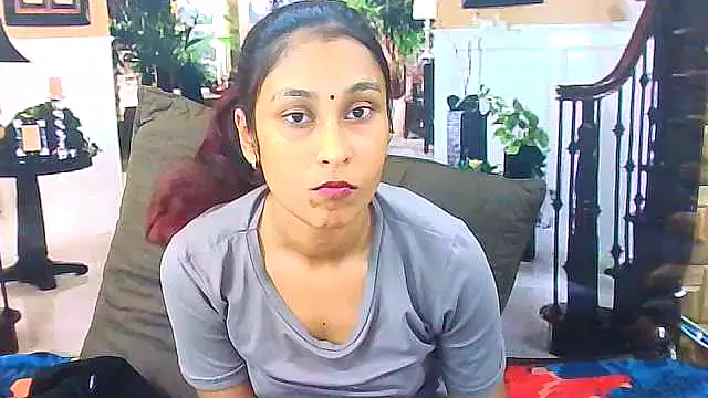 IndianSexyButt webcam