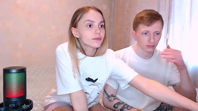 juliaanddima webcam