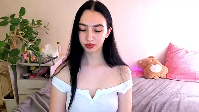 wildkittenx_ - WildKittenX_'s free webcam - UK Sex Cams