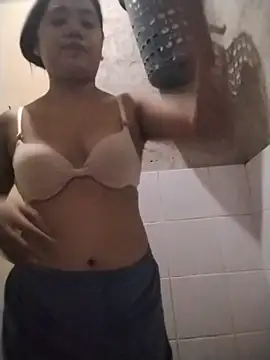 EATALLUCANPUSSYPINAY webcam