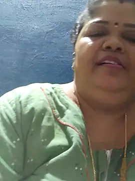 tamilthanushri webcam