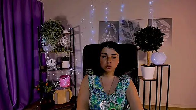 MartaEdams webcam