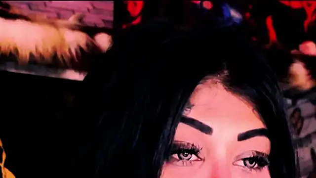 indian_dreamgirl webcam