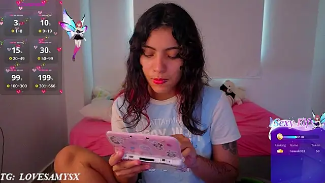 Lovelyamyy webcam