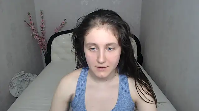 Holliy_Cooper