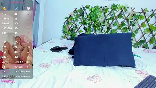 myblackdoope webcam