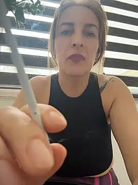Hot-Milf4U webcam