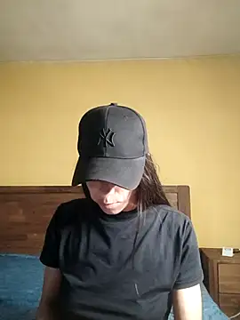 AntoniaHottie webcam