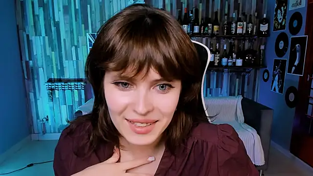 LolaDominara webcam
