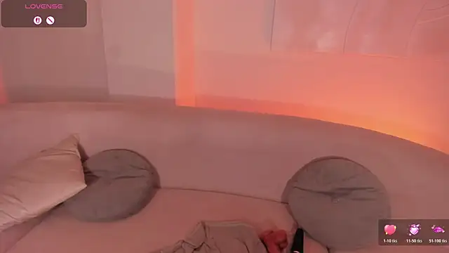 ViolettHansson webcam