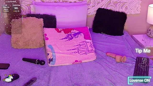 MalaikaBrown webcam