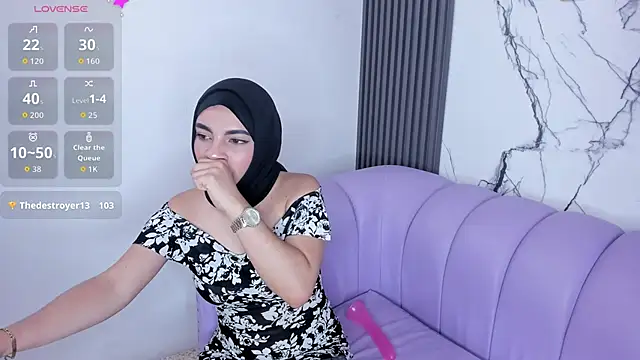 Tahira_Hazad webcam