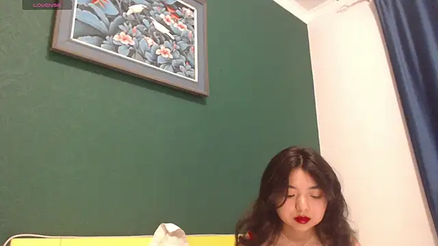 Shy_Kira webcam