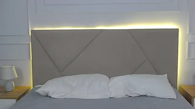 ArianaMilss
